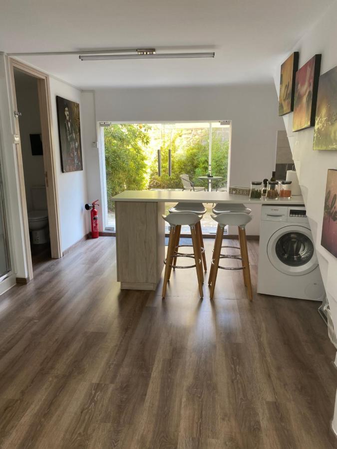 Modern City Center Appartment Saripolou Limassol Zewnętrze zdjęcie